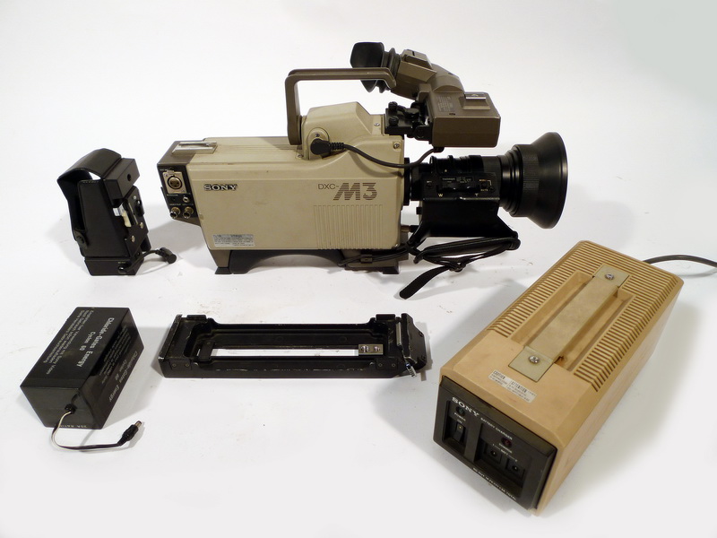 camara video funciona med.portatil 29x60x13 fija 47x60x13 (150eu.) 1u